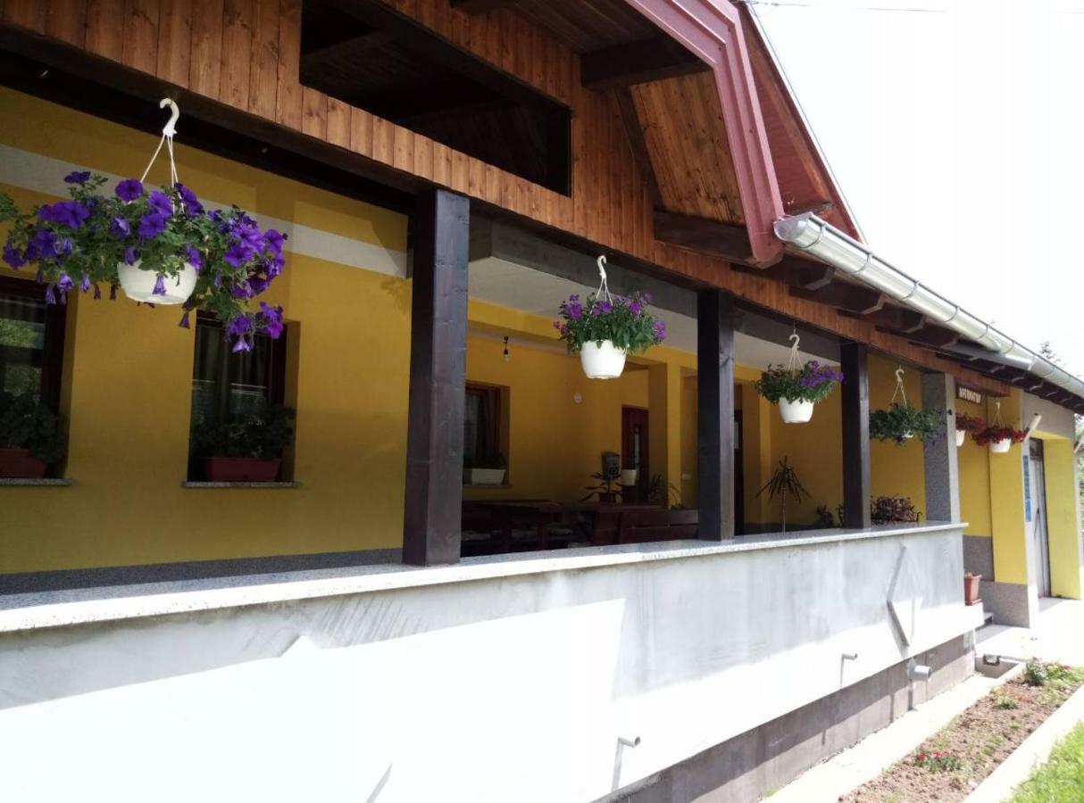 Apartments & Rooms Ramljak Korenica Exterior foto